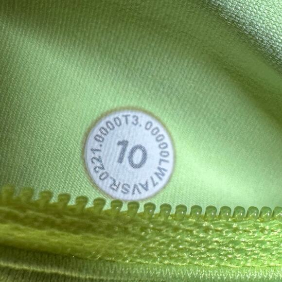 Lululemon Speed Up Low-Rise Short 2.5" Highlight Yellow STAINED Size 10 GUC - Picture 4 of 7